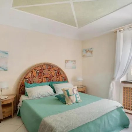 בית נופש Liuba Con Piscina E Sauna