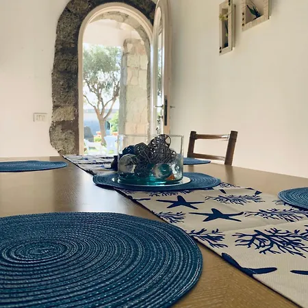 Liuba Con Piscina בית נופש Forio di Ischia