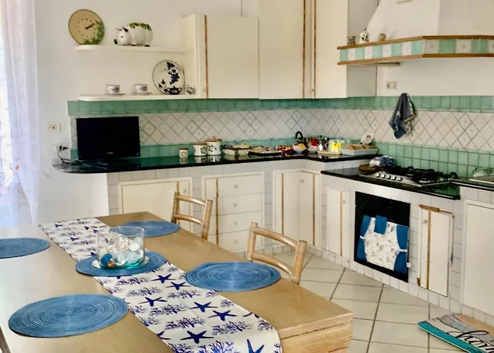 Дом отдыха Liuba Con Piscina E Sauna Искья