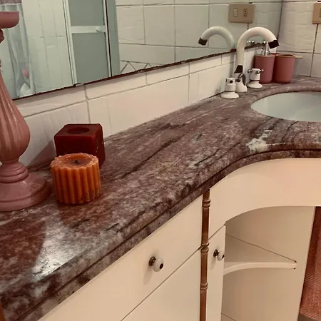 Liuba Con Piscina E Sauna Hébergement de vacances