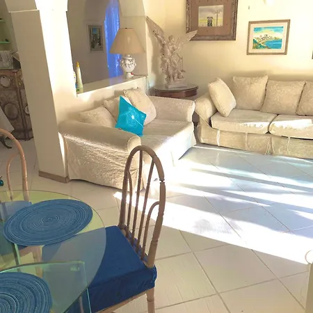 Liuba Con Piscina E Sauna Ischia