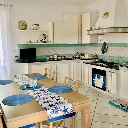 Feriehus Liuba Con Piscina Forio di Ischia