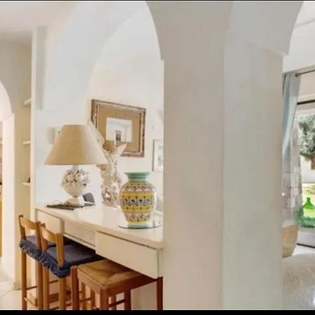 Hébergement de vacances Liuba Con Piscina E Sauna