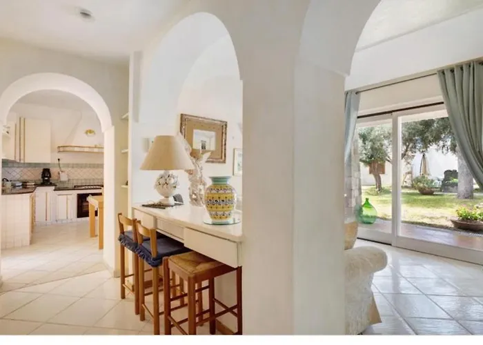 Liuba Con Piscina E Sauna Сasa de vacaciones Isquia